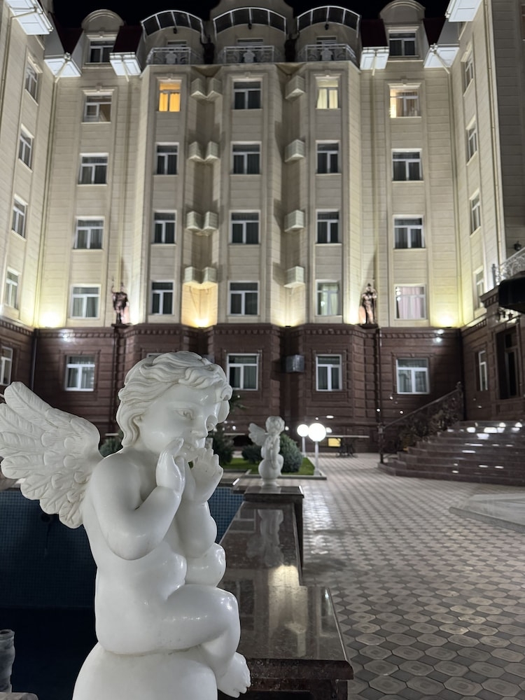 숙박 시설 정면