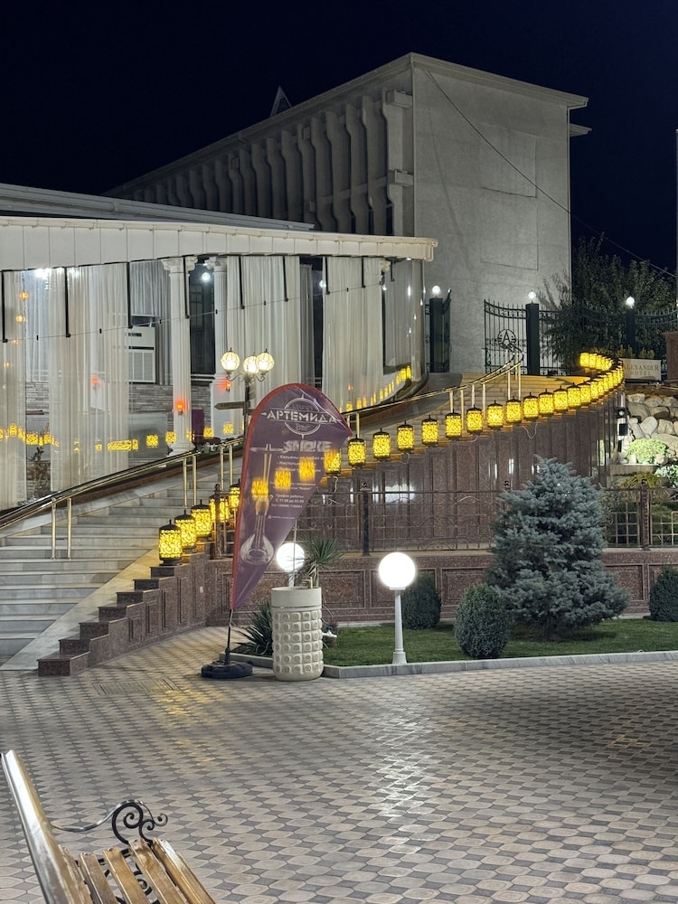 숙박 시설 정면