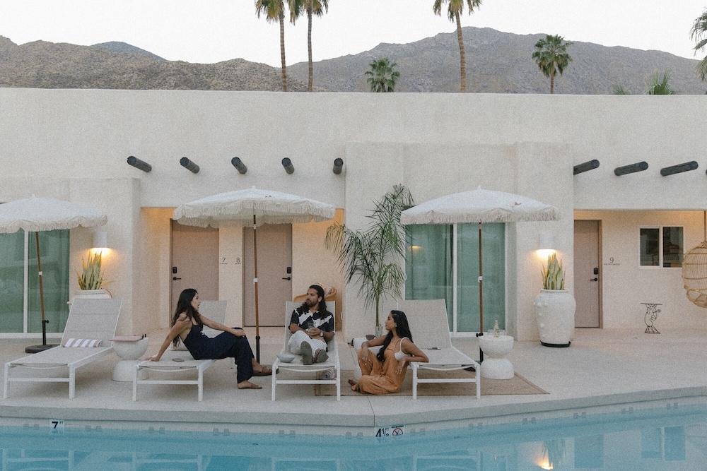 숙박 시설의 전망