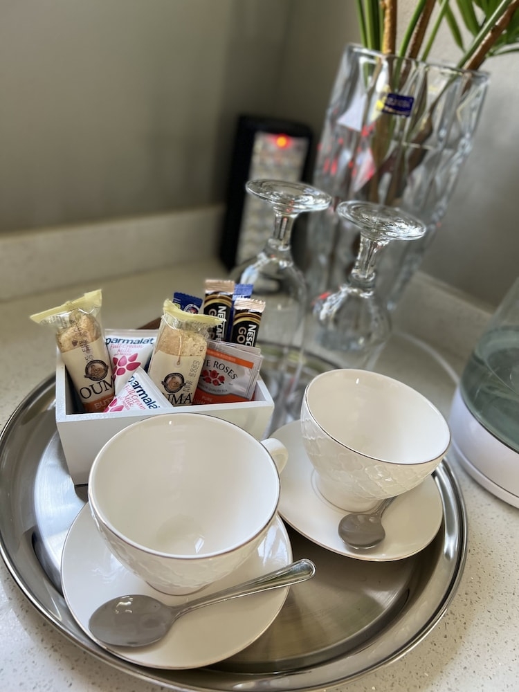 객실 내 식사 공간