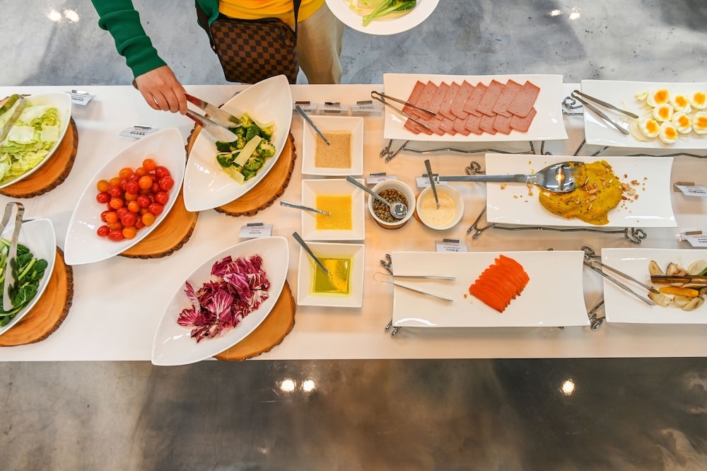 뷔페 아침 식사