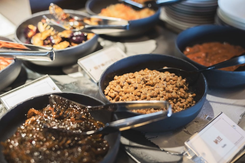 뷔페 아침 식사