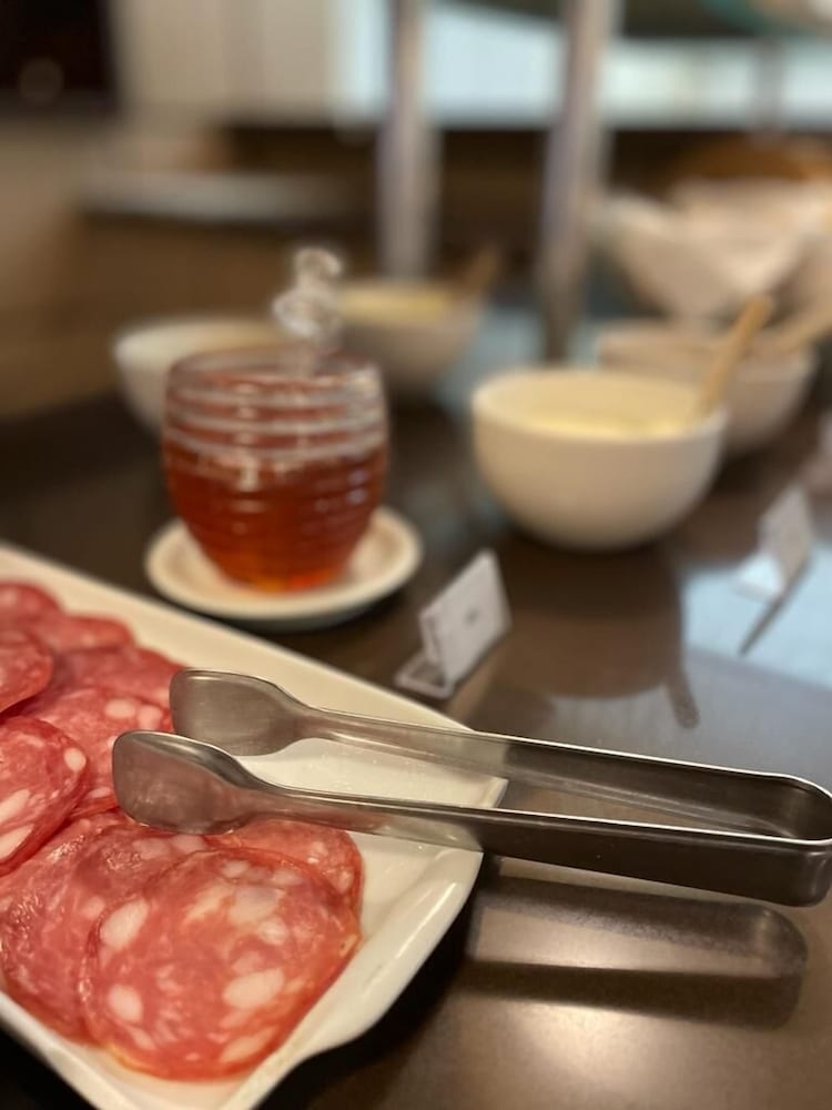 뷔페 아침 식사