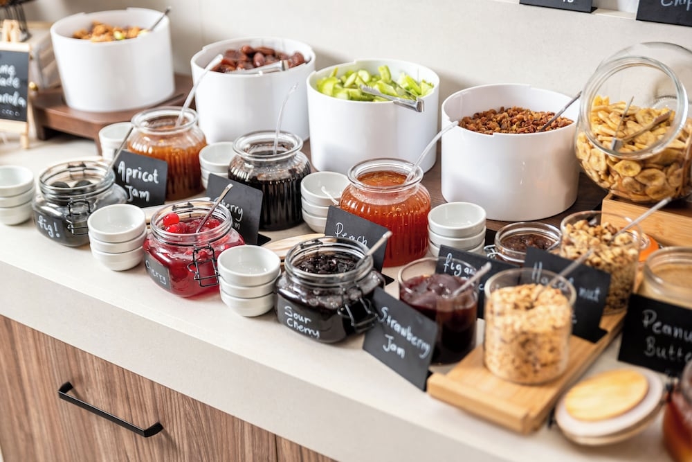 뷔페 아침 식사