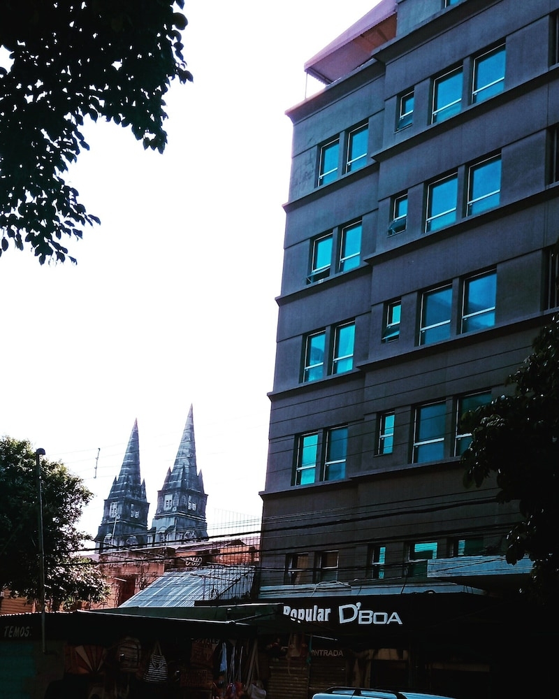 숙박 시설 정면