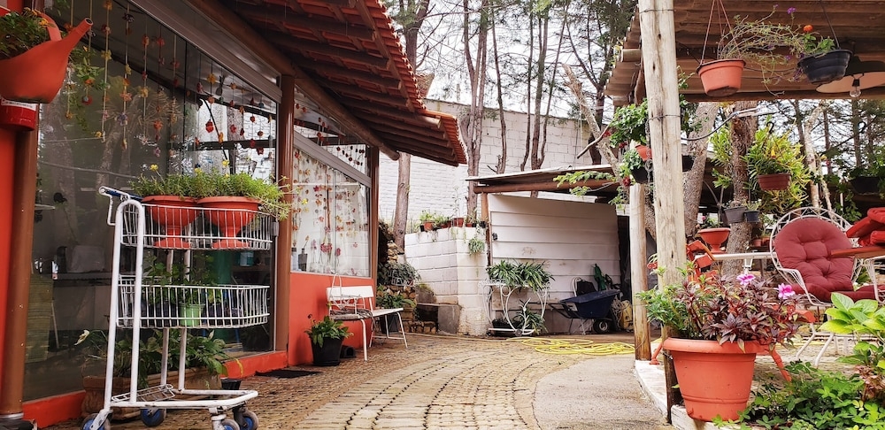 숙박 시설 입구