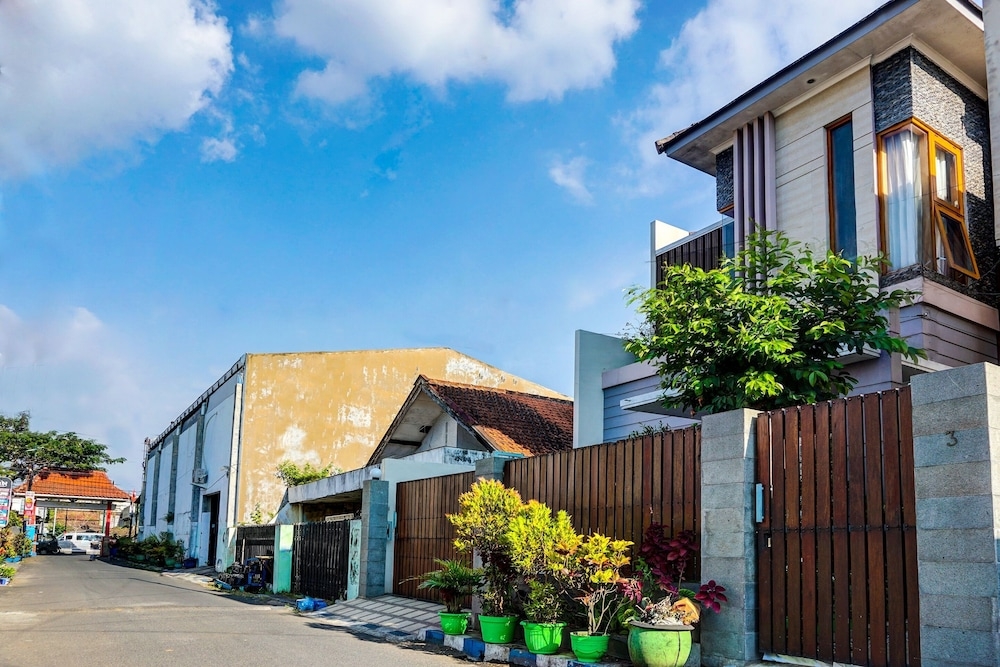 숙박 시설 정면