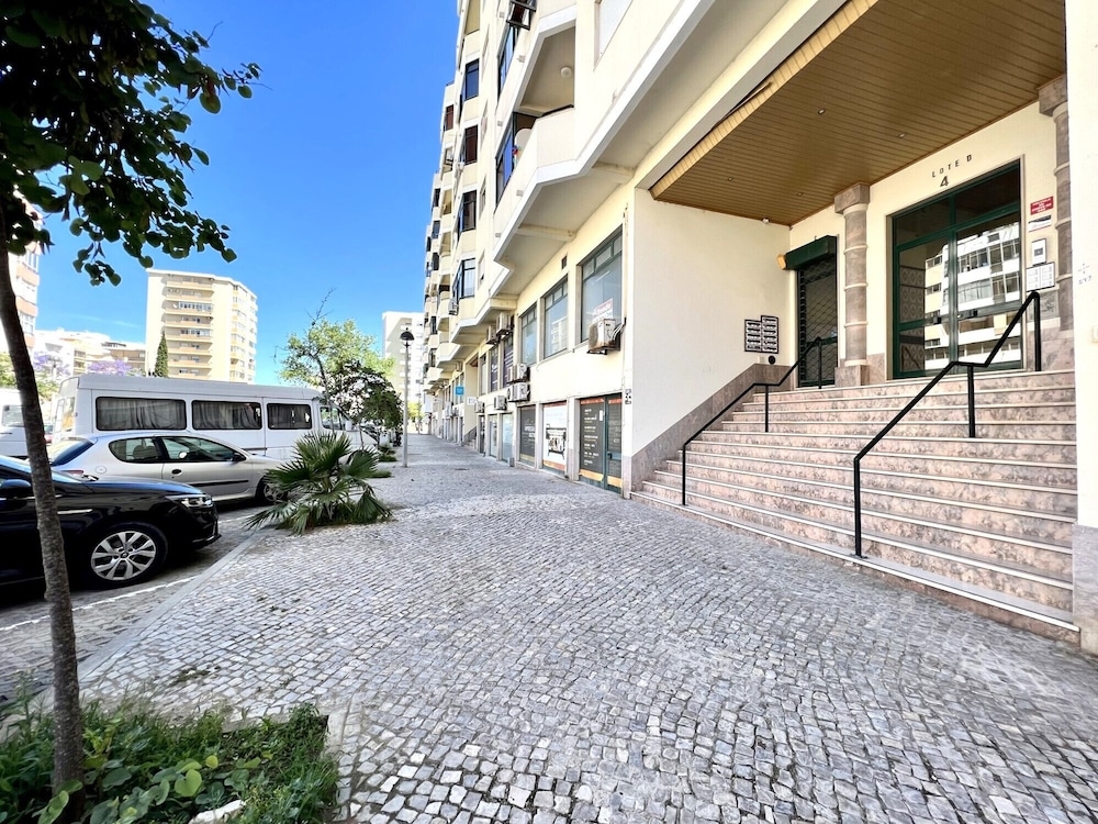 숙박 시설 구내