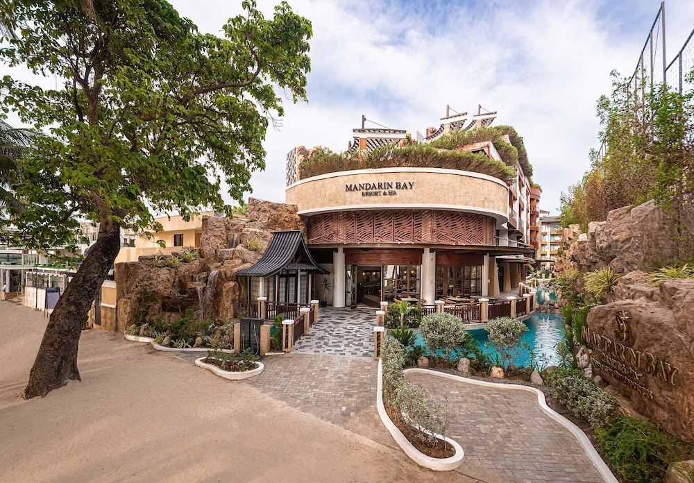 숙박 시설 정면