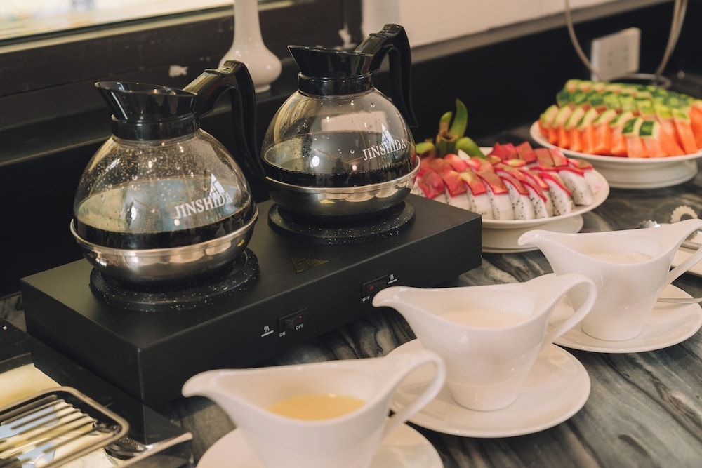 뷔페 아침 식사