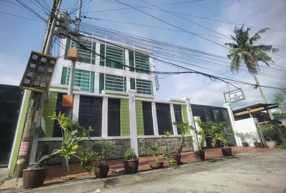 숙박 시설 정면