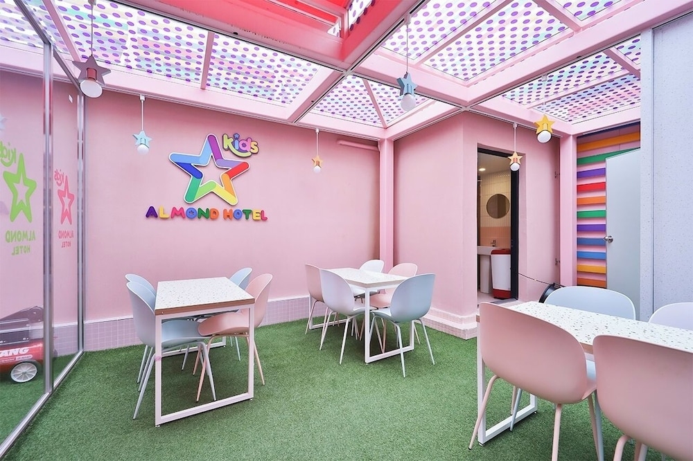 실내/야외 수영장