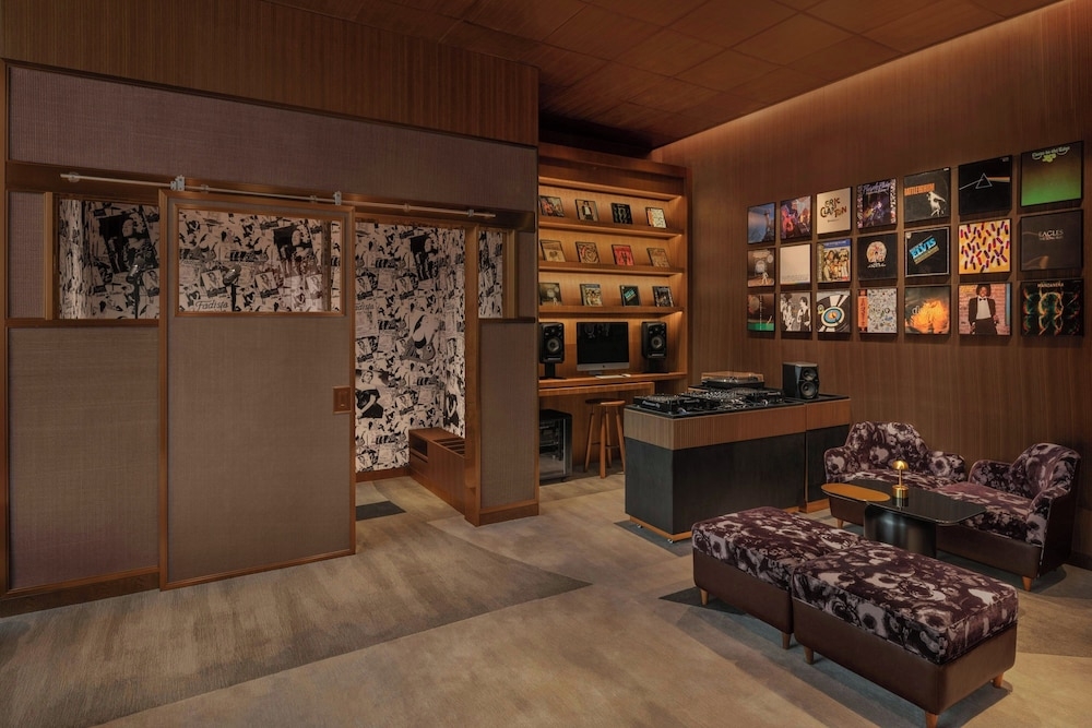 숙박 시설 내 편의 시설/서비스