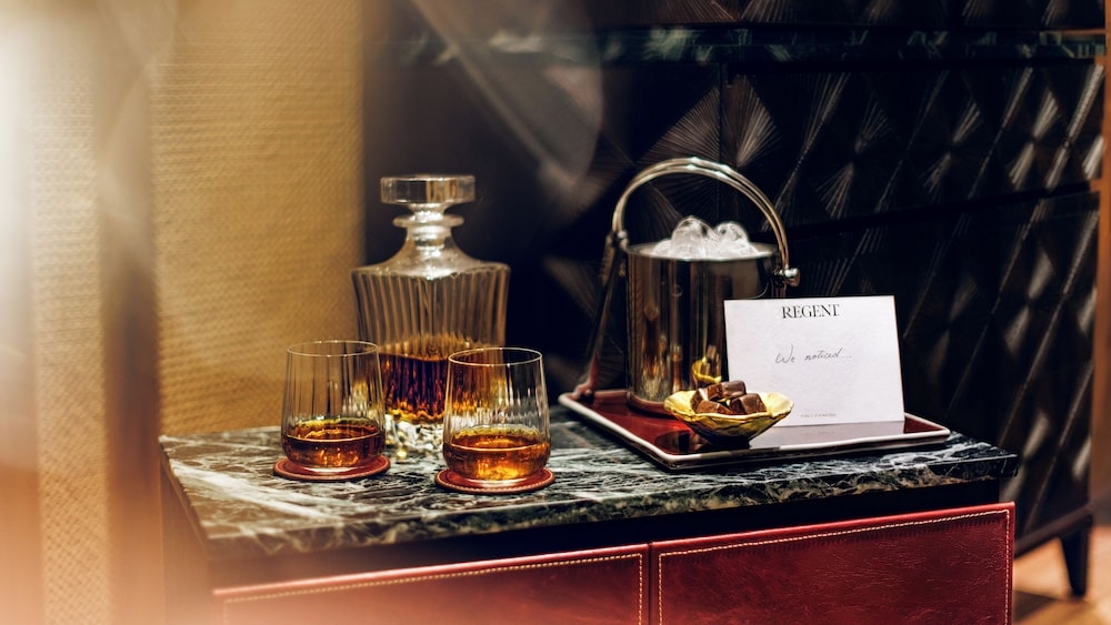 숙박 시설 내 편의 시설/서비스