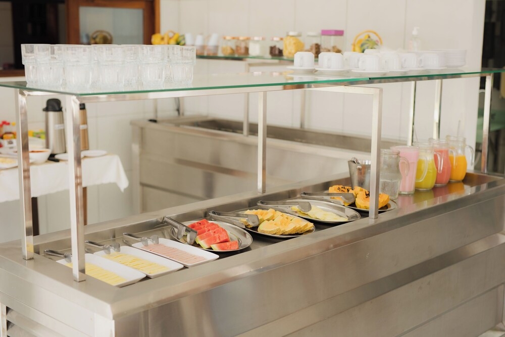 뷔페 아침 식사