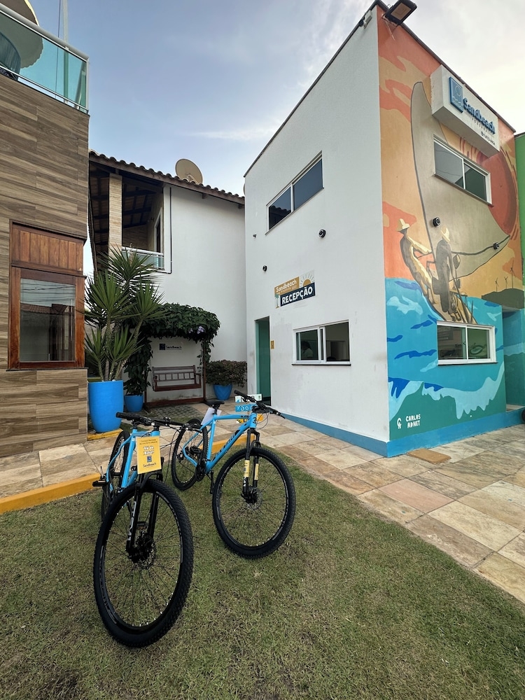 숙박 시설 정면