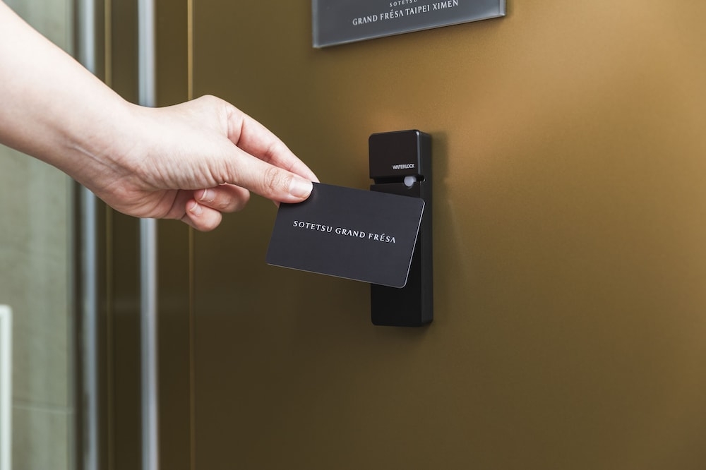 숙박 시설 정면