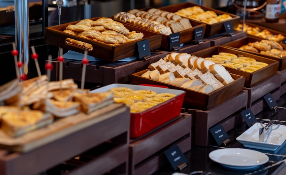 뷔페 아침 식사