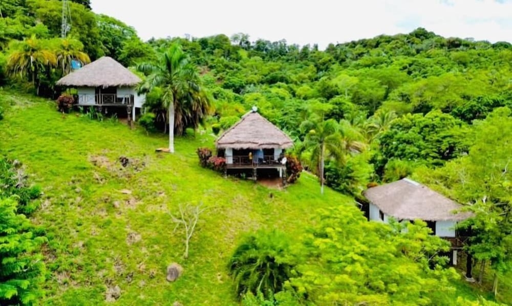 숙박 시설 정면