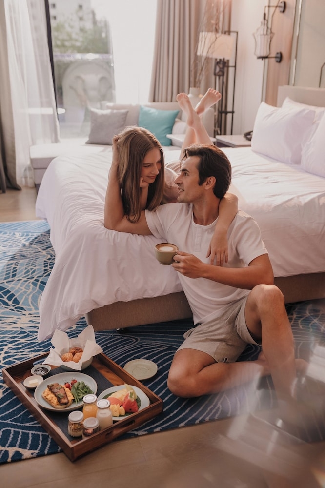 객실 내 식사 공간