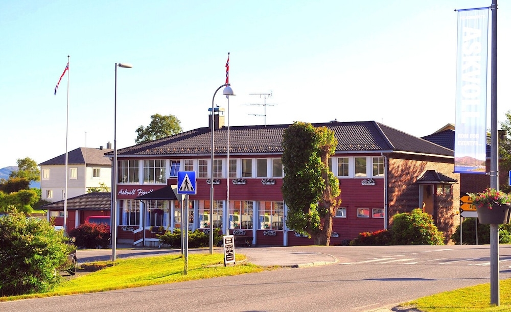 숙박 시설 정면