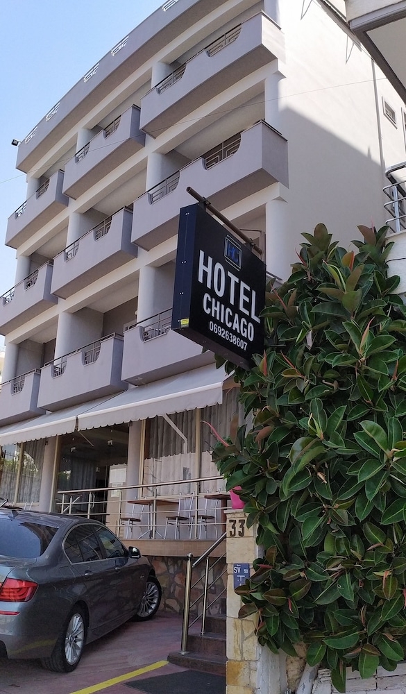 숙박 시설 정면