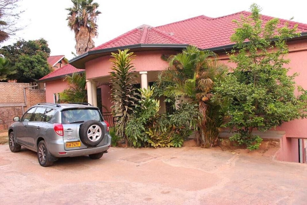 숙박 시설 정면