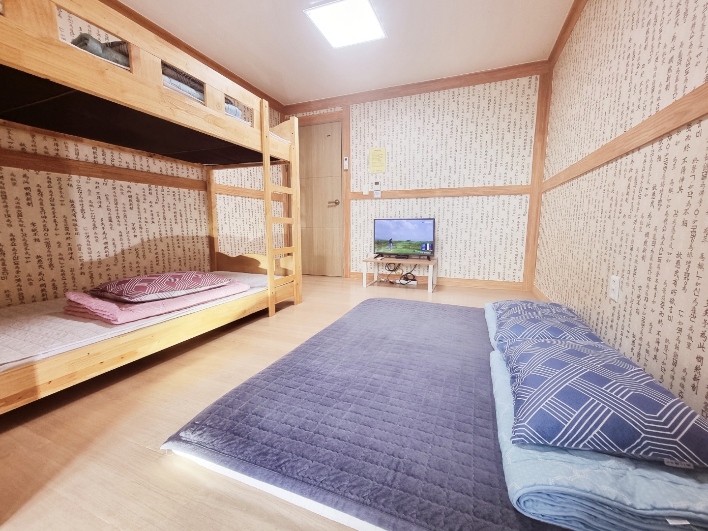 패밀리룸(2층침대2인매트)