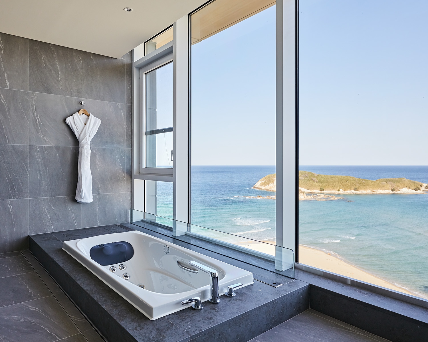 화이트 로얄 스위트