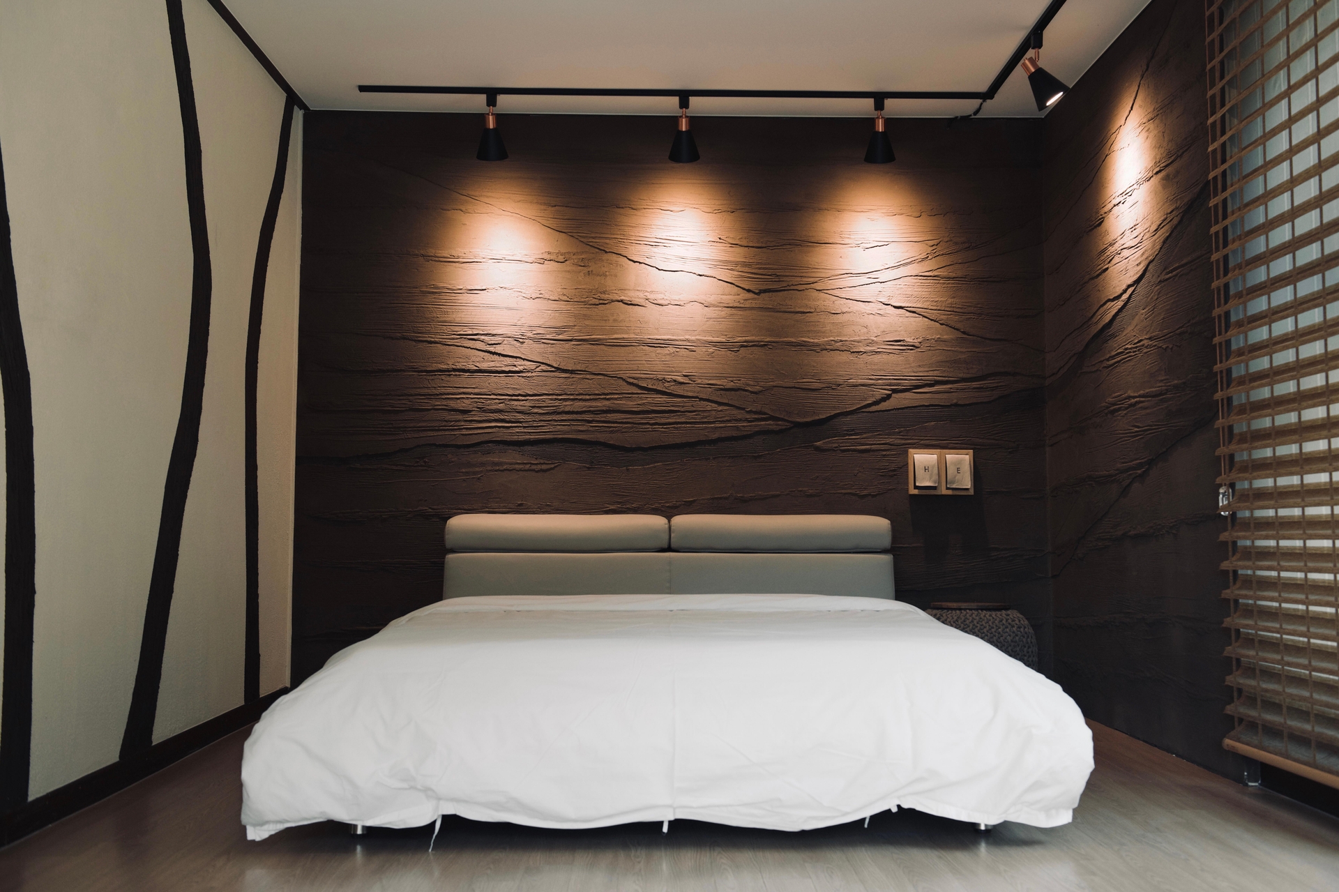 룸3 (더블베드 / 취사형)