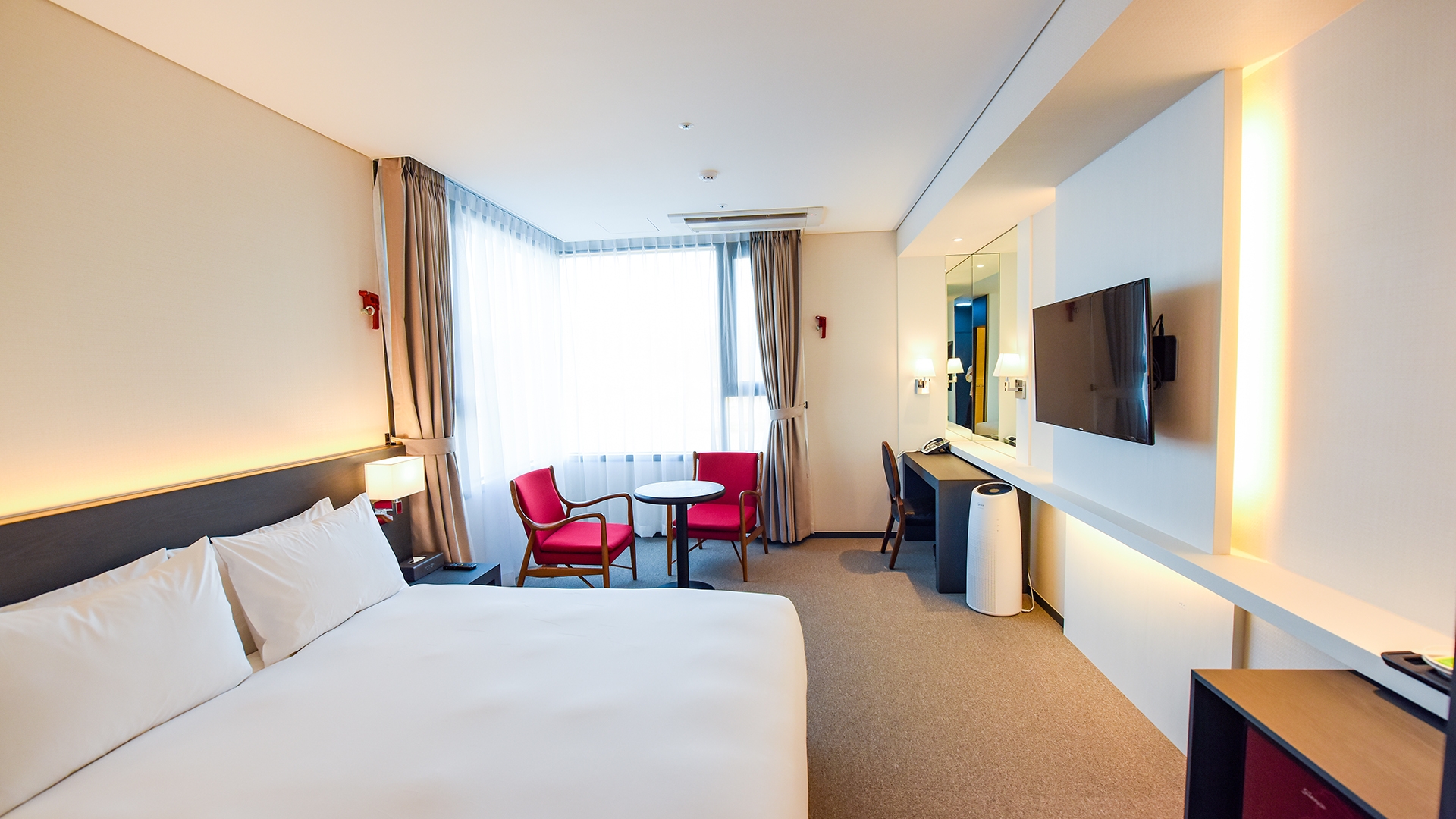 디럭스 코너 더블 