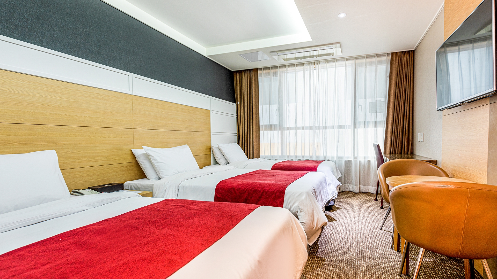 디럭스 트리플(시티뷰)