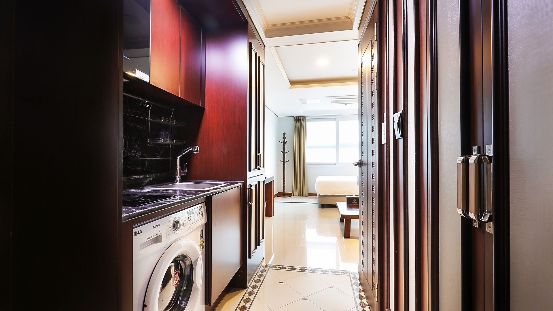 디럭스 더블 (with Kitchen)