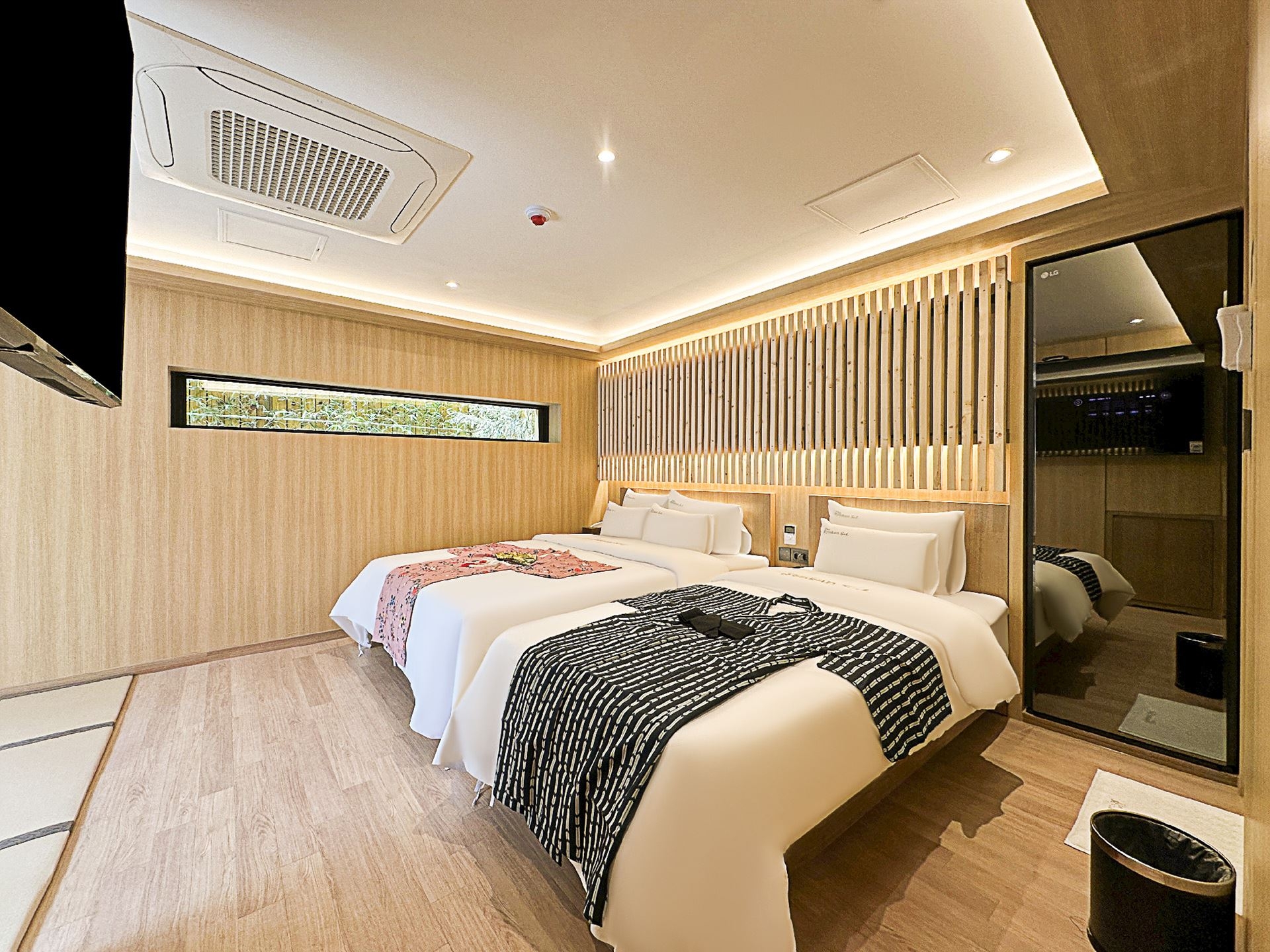 솔2 로얄 타케야 료칸&사우나