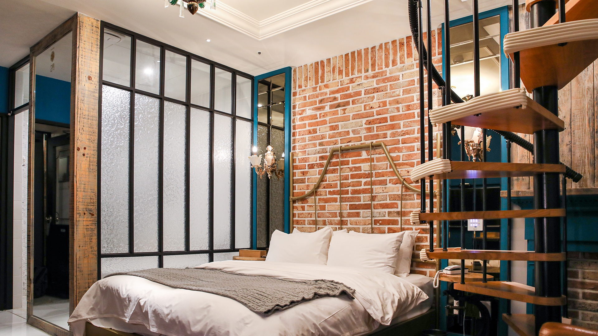 시그니처 루프탑 풀빌라 카라반 스위트