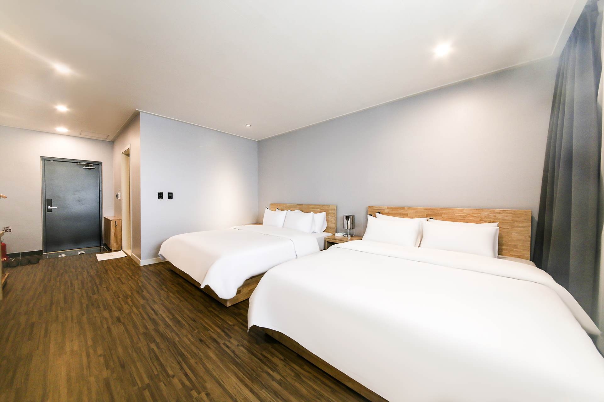 패밀리룸(킹+킹) 4인가족만