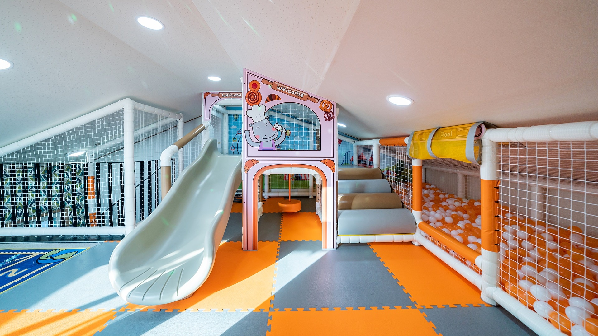 아이303호(대형정글짐/방방이/풀장/개별바베큐)