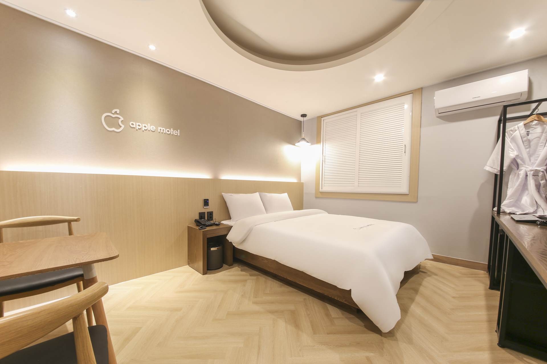 브라운(넷플릭스)