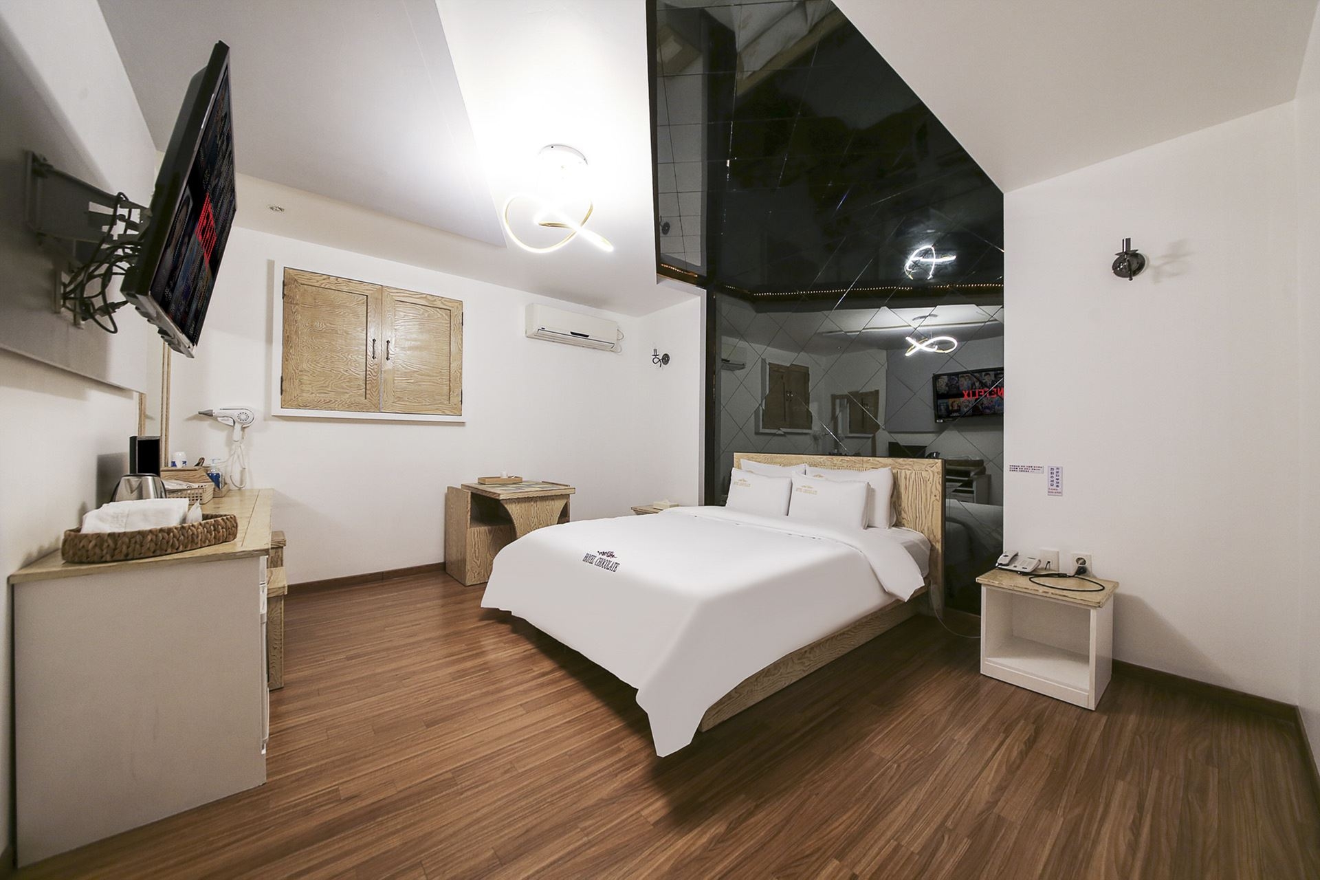 스탠다드 [넷플릭스]