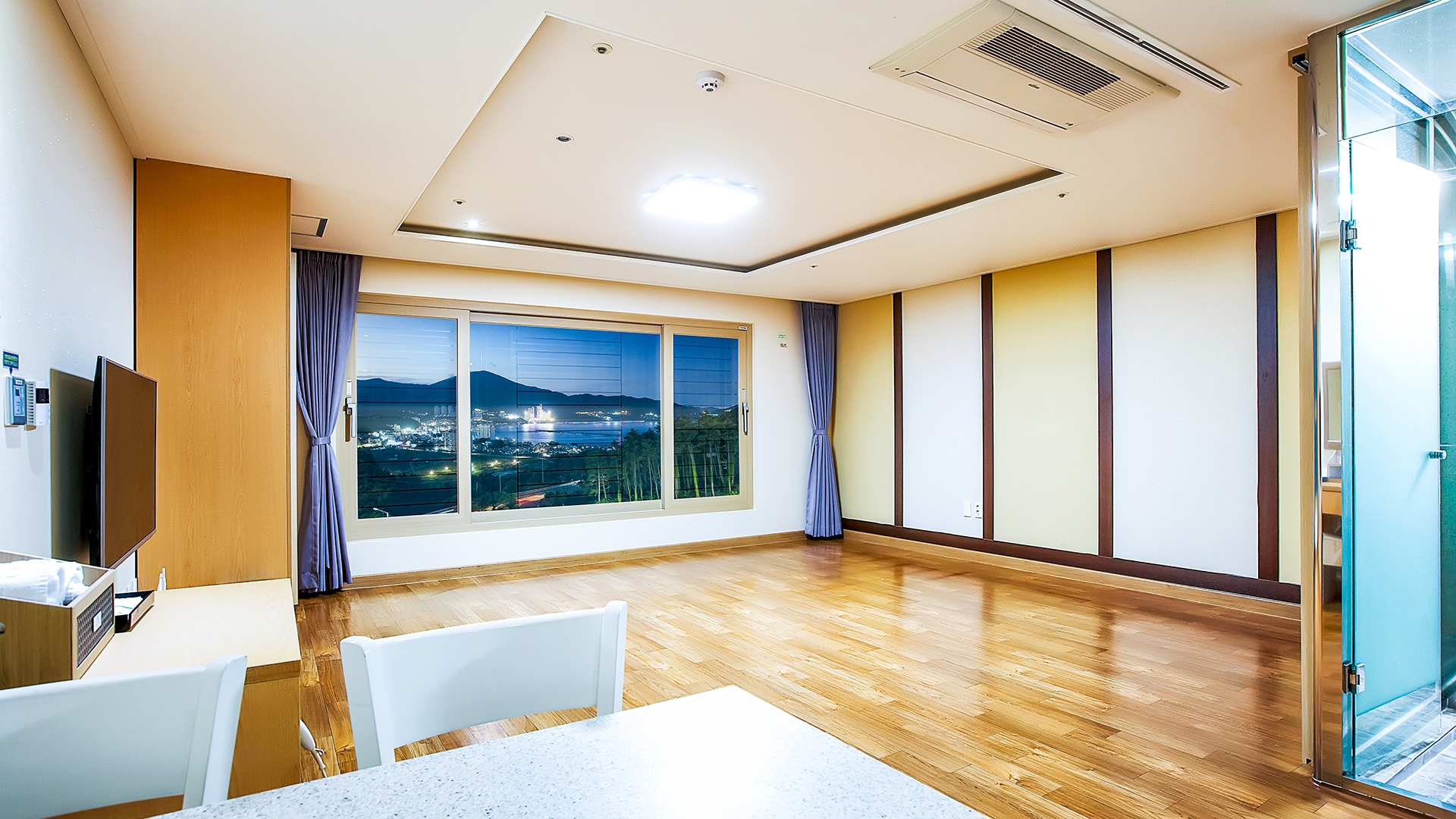 패밀리 디럭스 (온돌) 상기 이미지는 실제와 상이 할 수 있습니다