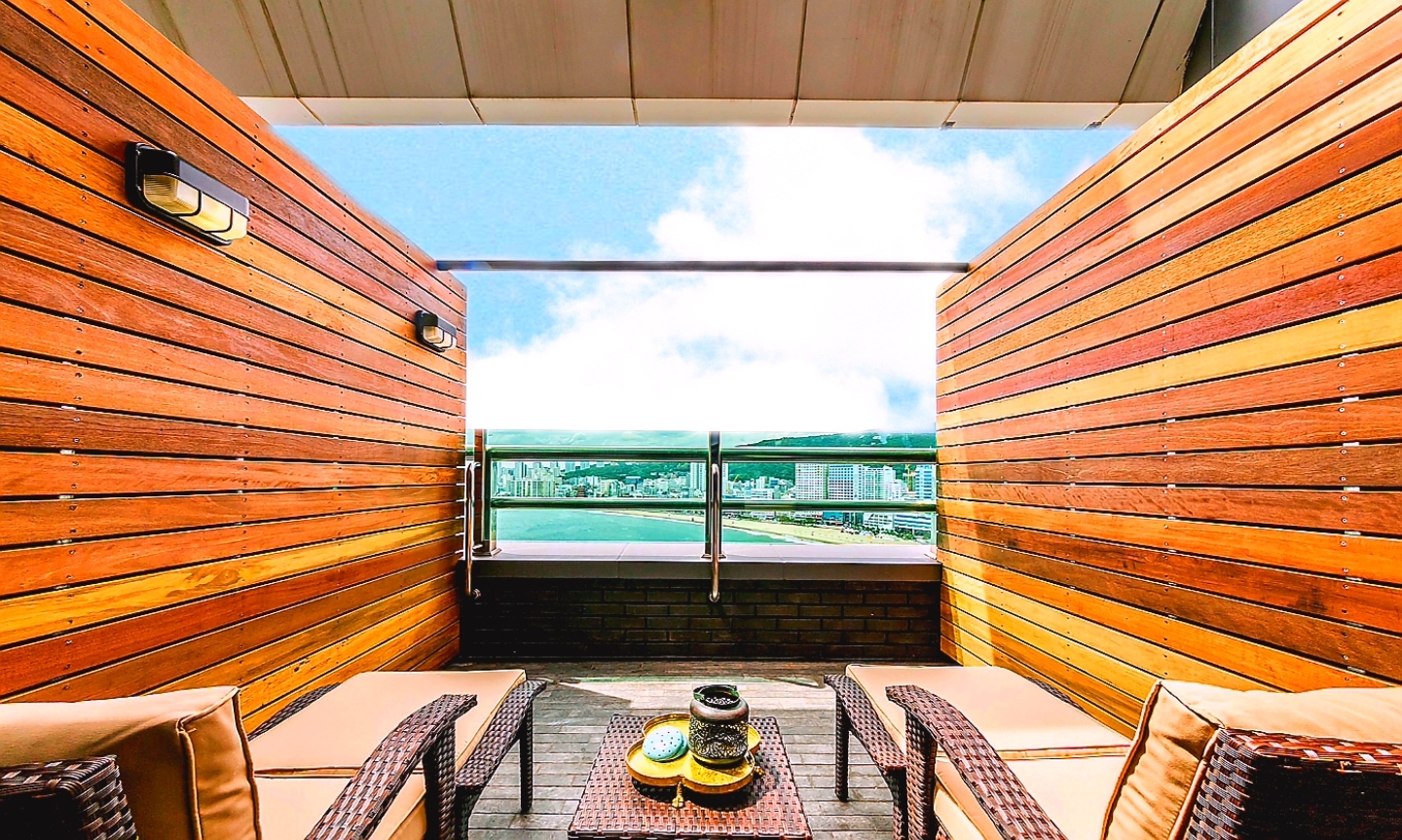 세컨드 루프탑 테라스