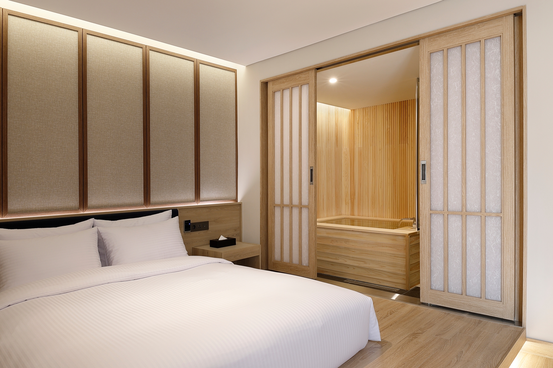 디럭스 히노끼 더블