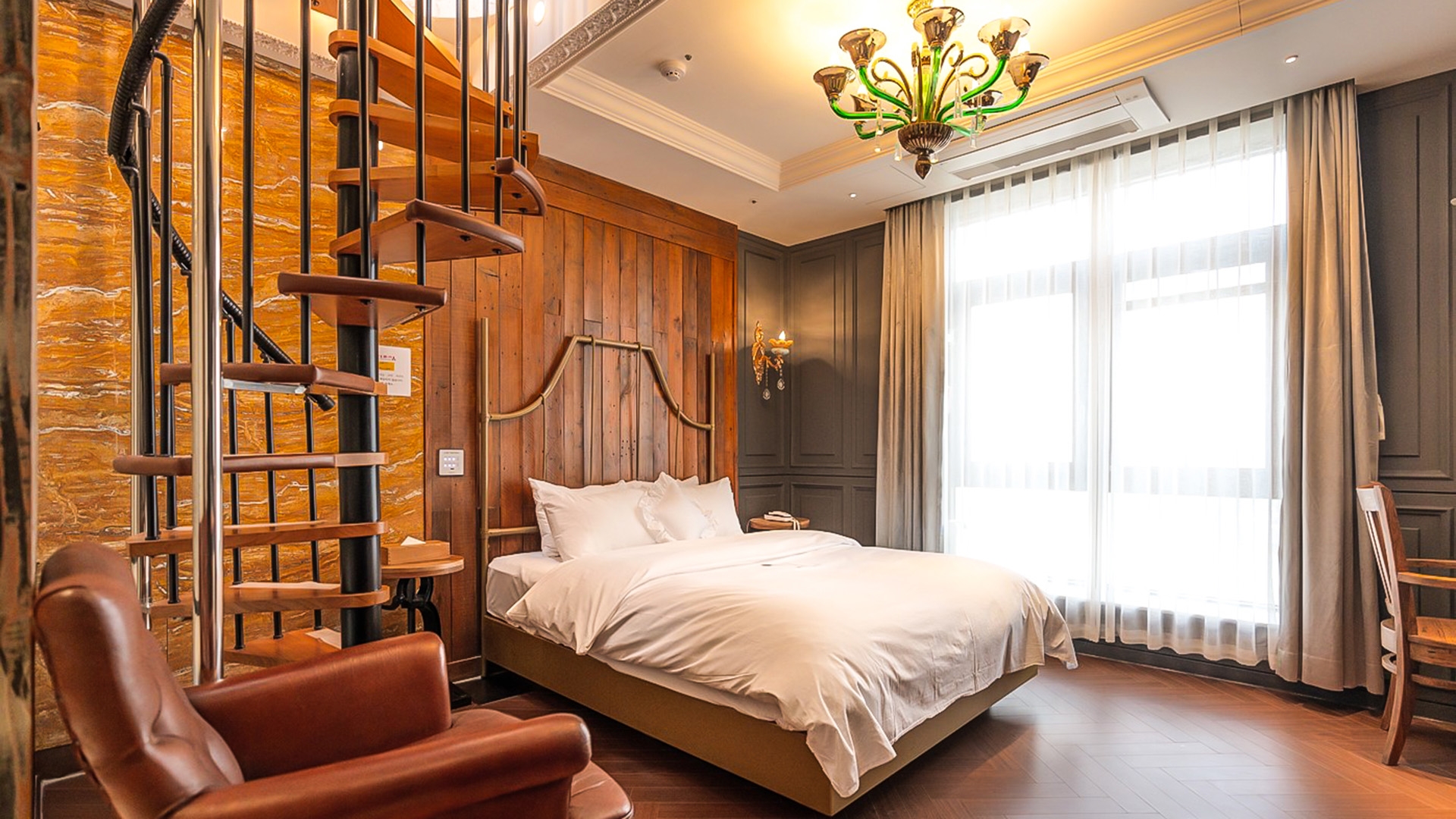 시그니처 루프탑 풀빌라 카라반 주니어 스위트