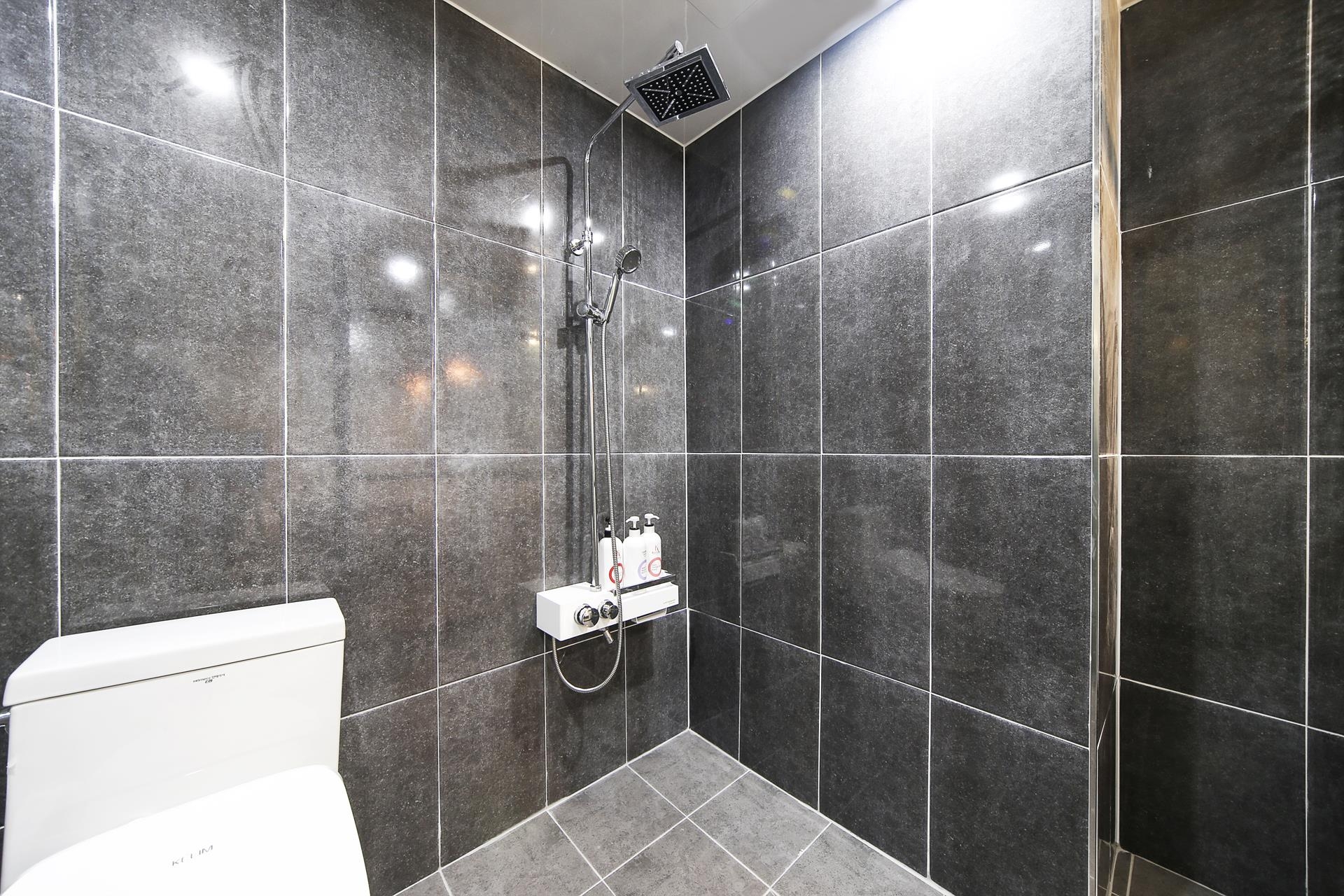 프리미엄룸(넷플릭스/공기청정기)