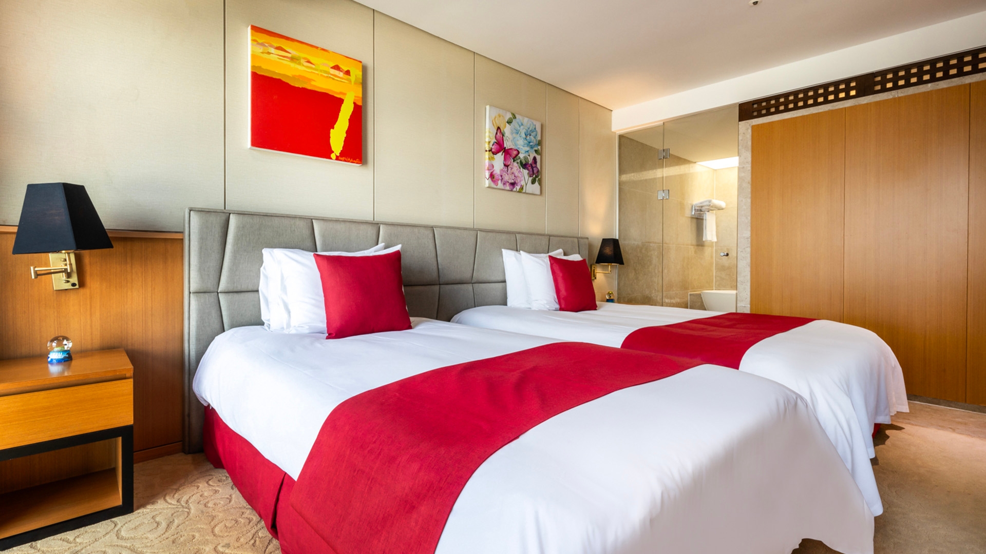 이그제큐티브 스위트룸 (3인)