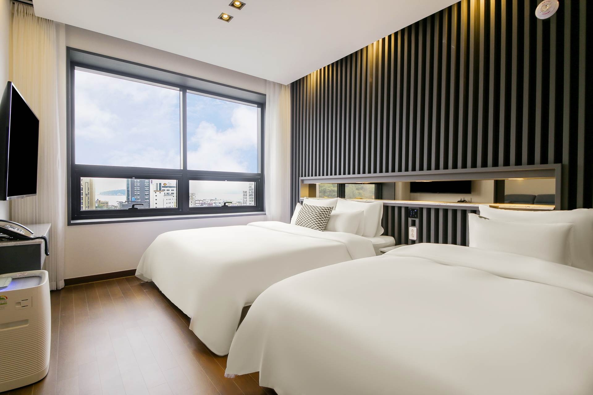 프리미엄 시그니처 스위트 (10층 배