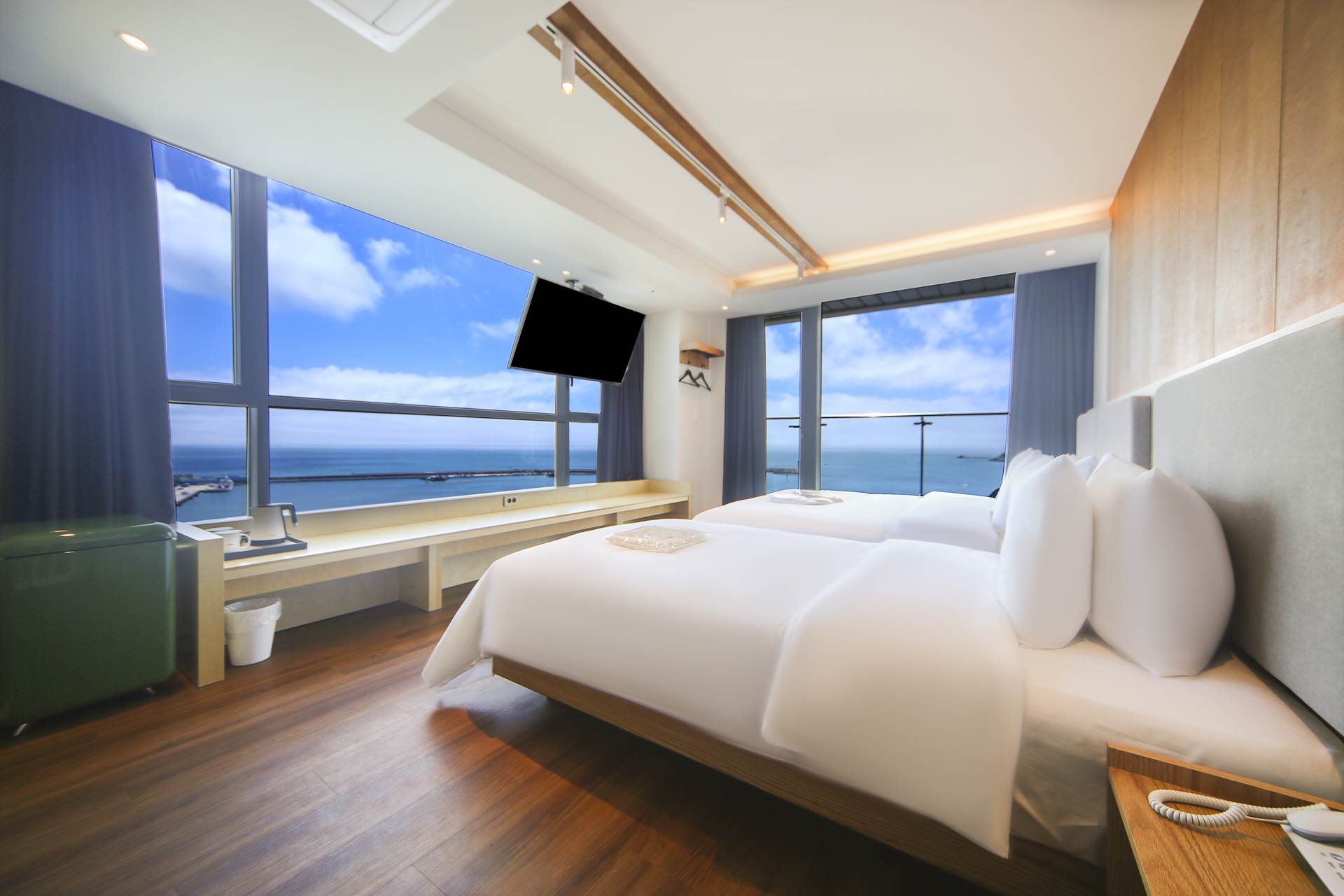 풀오션테라스 트윈-일출뷰/일몰뷰 (1