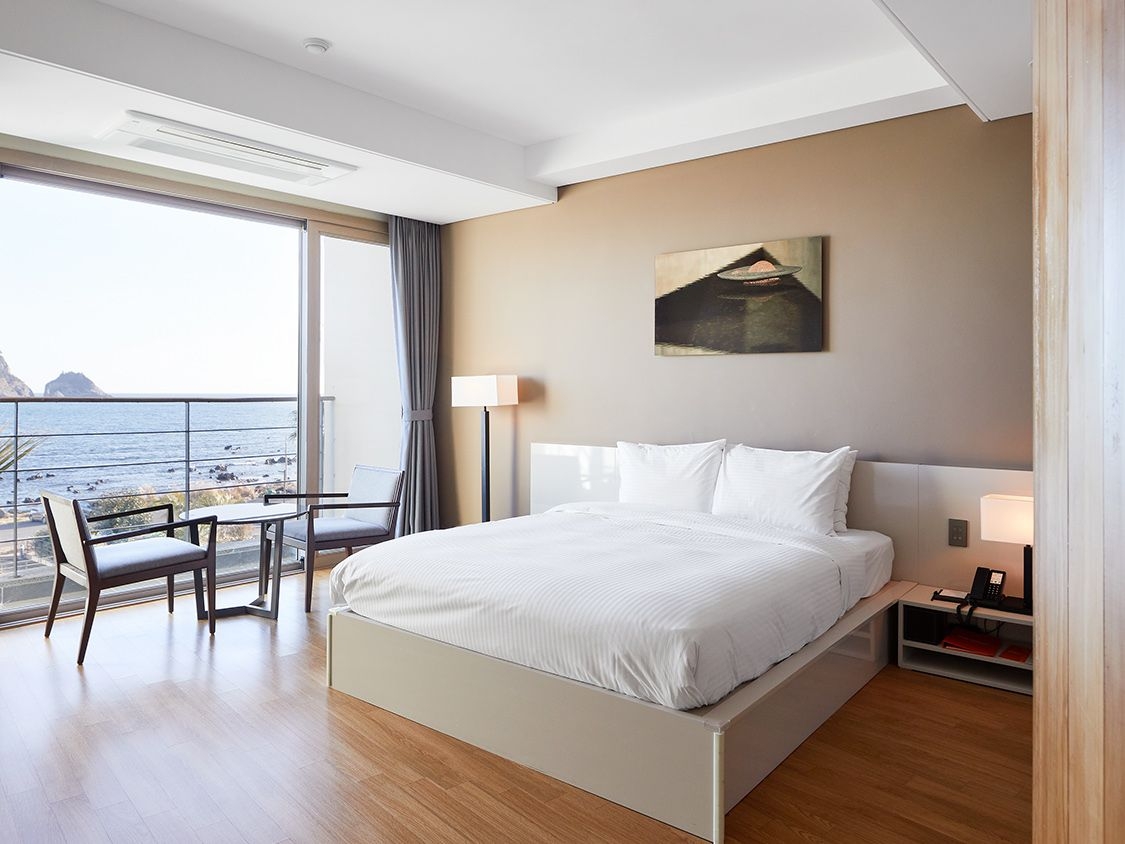 [본관] 패밀리 더블(바다전망)