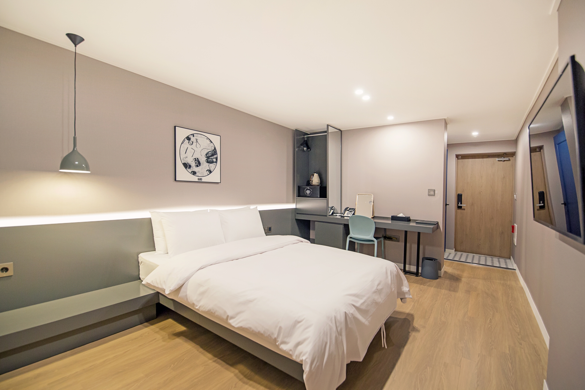 ★스탠다드 더블 1~2인 (청초호수공