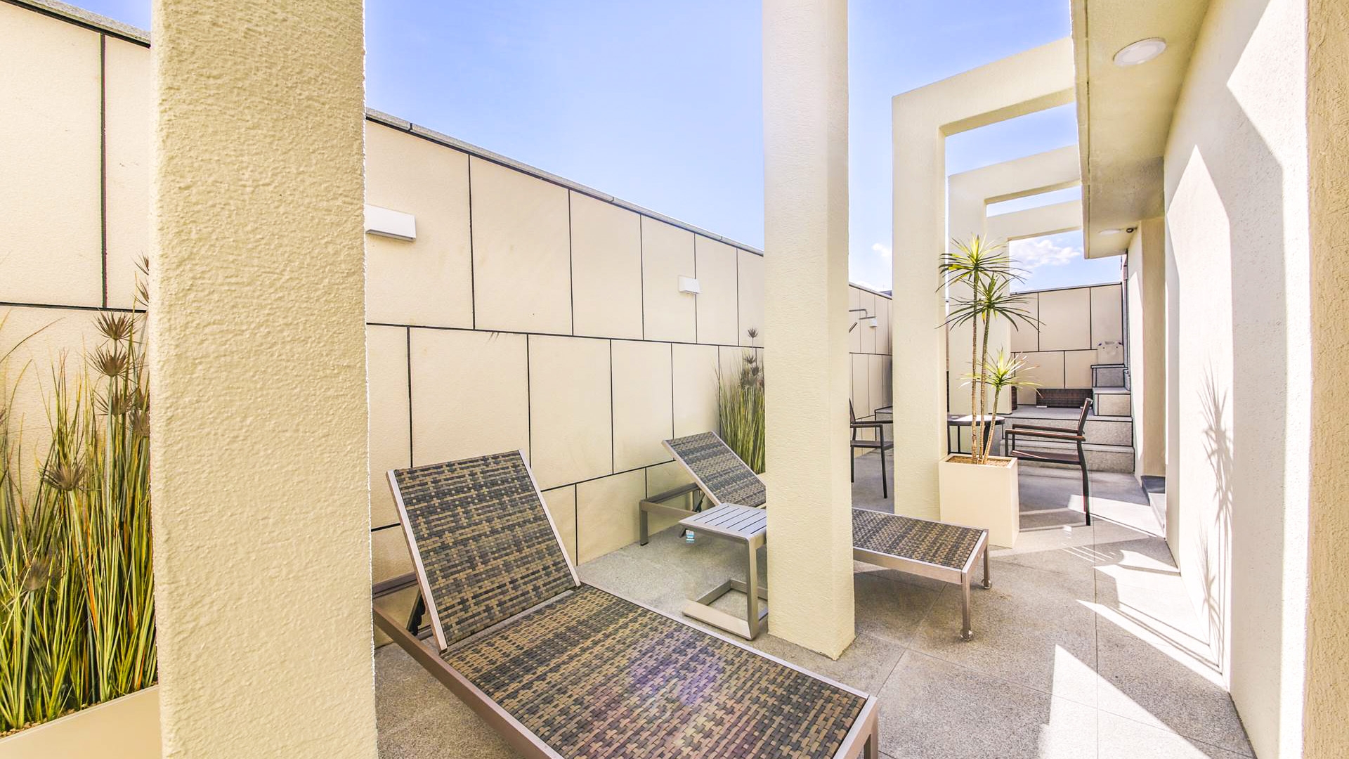 프라이빗 가든 스위트 B